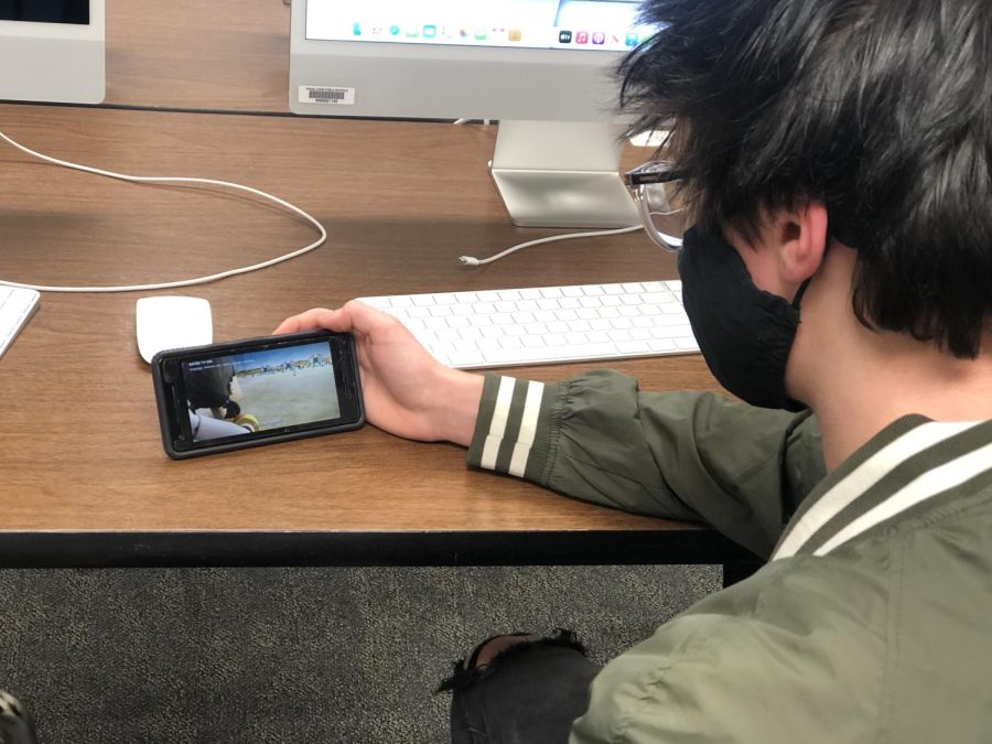 Squid Game is a new virus. Squid Game is so popular that students have watched it while they are in class. Junior, Andrew Powers, found himself gazed in the wonder. 