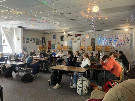 Mrs. Montgomery’s C3 class is working on course requests for the 2023-2024 school year. Course
requesting is one of the activities C3 has been utilized for this trimester.